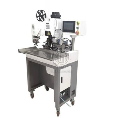 16の中心ワイヤー除去し、ひだが付く機械