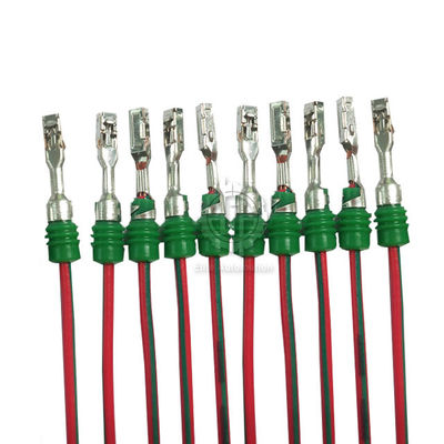 AWG28ワイヤー ラグナットのひだが付く機械、6kgf LANケーブルのひだが付く機械