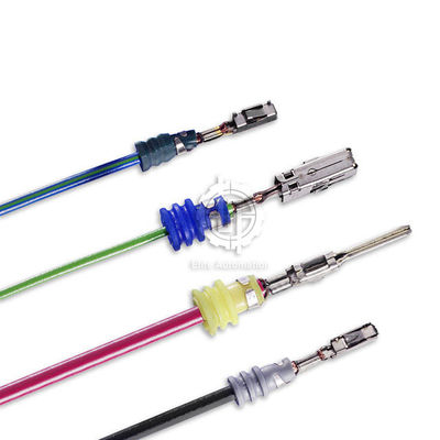 AWG28ワイヤー ラグナットのひだが付く機械、6kgf LANケーブルのひだが付く機械